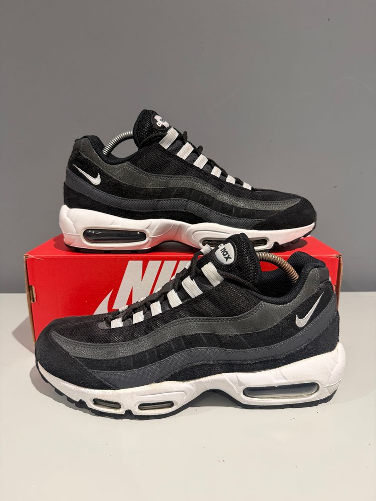 Nike Air Max 95 Black Anthracite Pure Platinum UK 9 (No Box) imagen 1