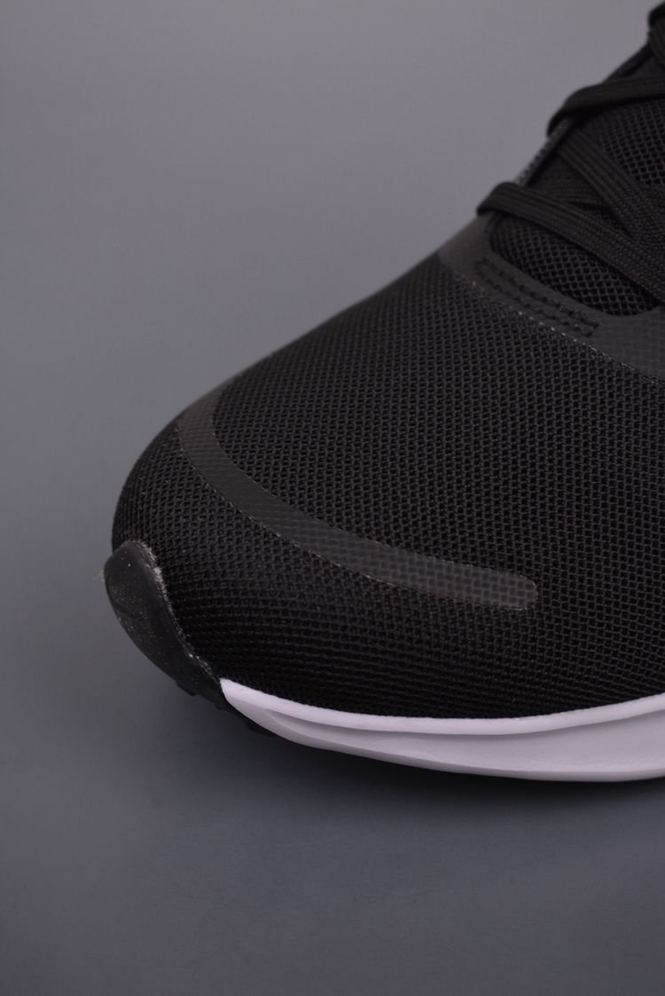 Nike Quest 3 Running Shoes 8