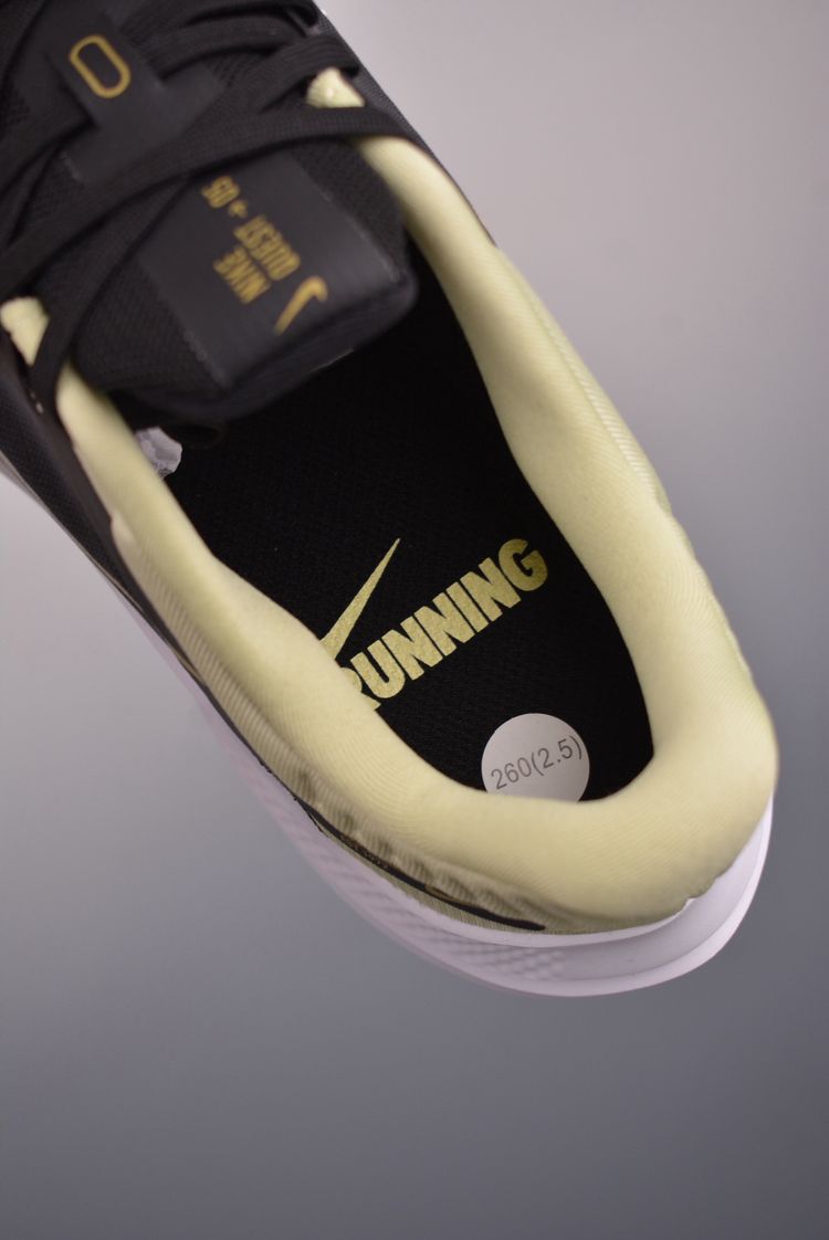 Nike Quest 3 Running Shoes 7