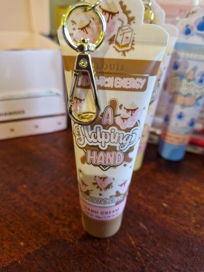 A Helping Hand Hand Cream hot coco and cream