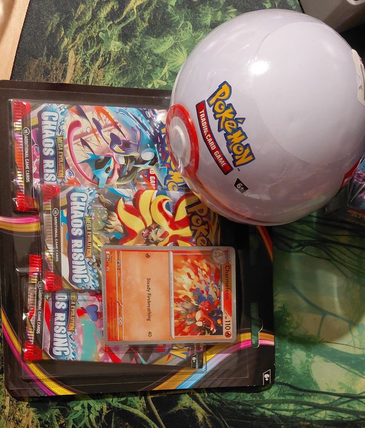 Pokémon Pokémon Trading Card Game Chaos Rising Booster Packs And Poké Ball product image