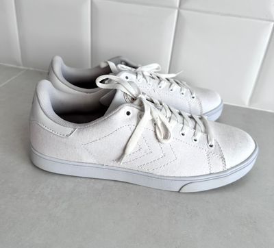 Hummel białe sneakersy 40