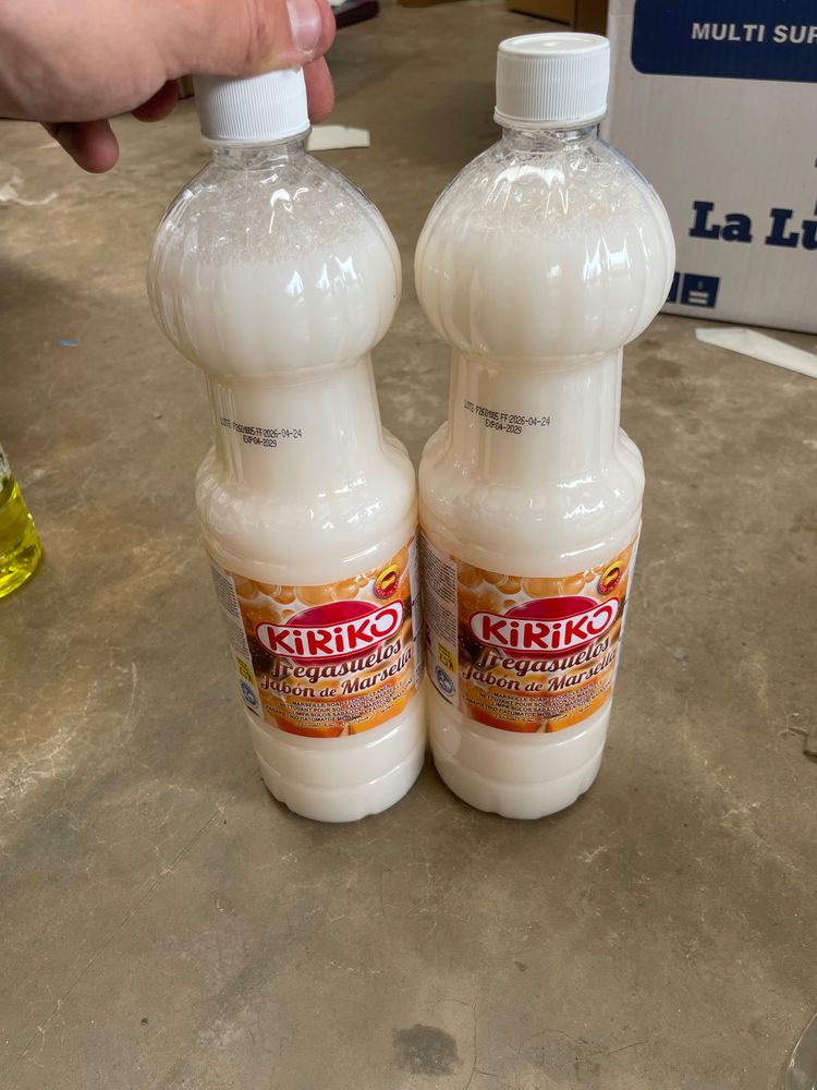 2X SPANISH ORANGE FLOOR CLEANER  image 1