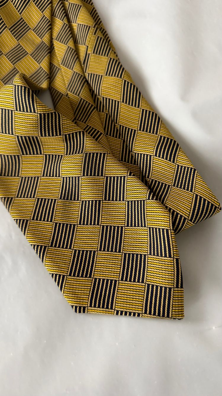 Charles Hill England Barneys New York 1990s Silk Tie image 3