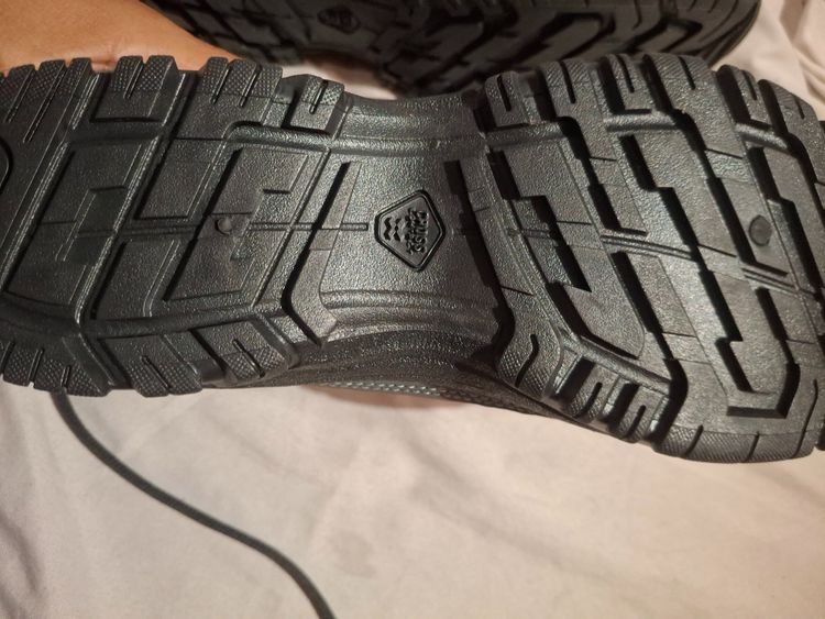 Quechua Hiking Boots 8