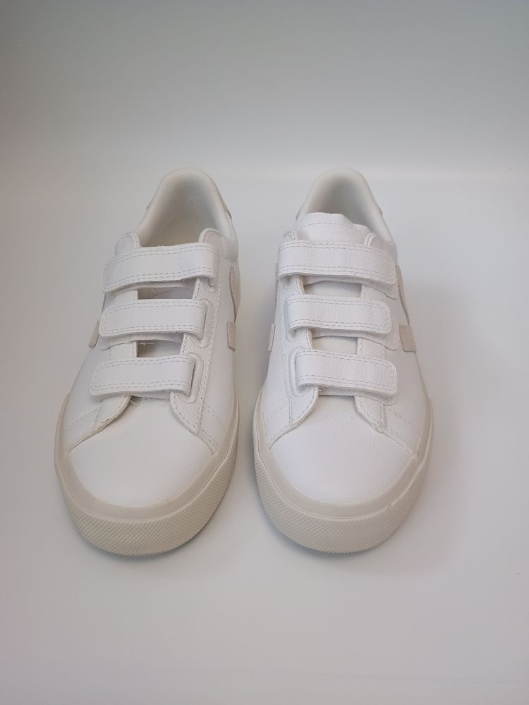 Buty Skórzane Veja  3