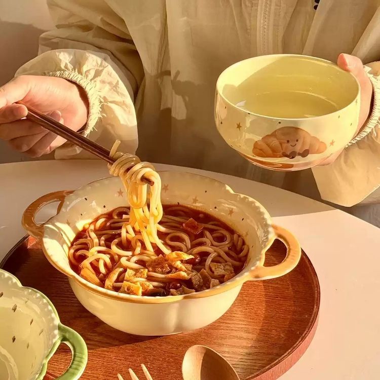 Ceramic Dinnerware Set With Croissant Design image 1