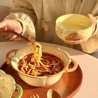 Ceramic Dinnerware Set With Croissant Design