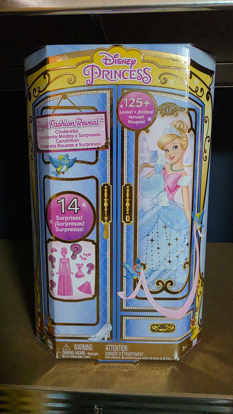Disney Princess Cinderella Fashion Reveal Doll