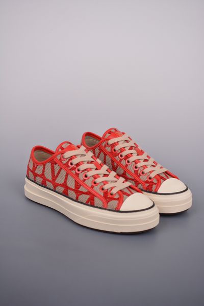Valentino Garavani Low-Top Sneakers
