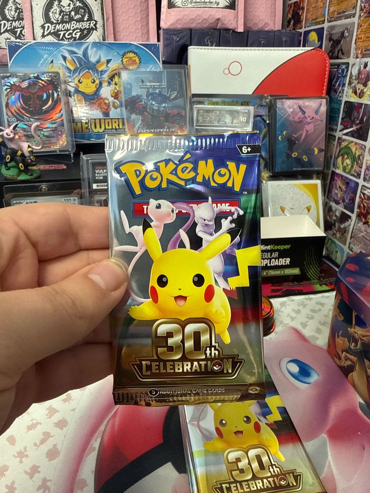 Pokémon 30Th Celebration Trading Card Game Booster Pack obraz 1