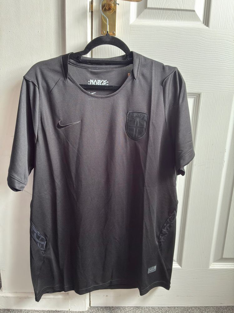 Nike Nike Black Sports Jersey product image