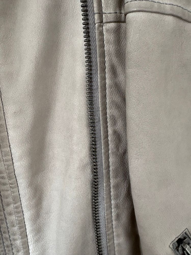 Ky Création Sleeveless Vest Jacket 2