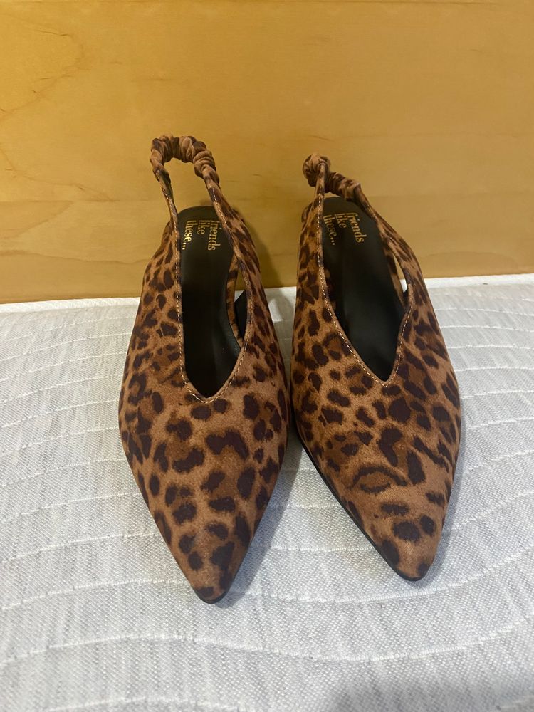 Leopard Print Slingback Heels size5 brand new with tags