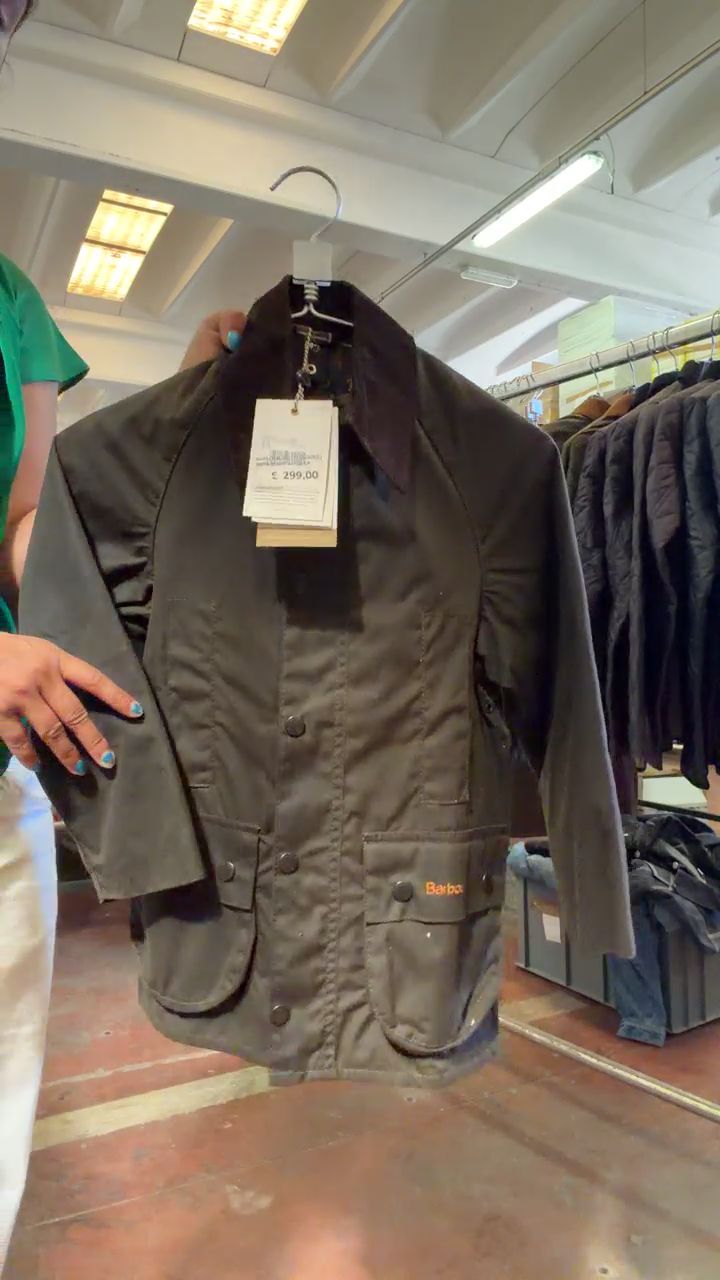 Immagine di Barbour Wax Jacket 1