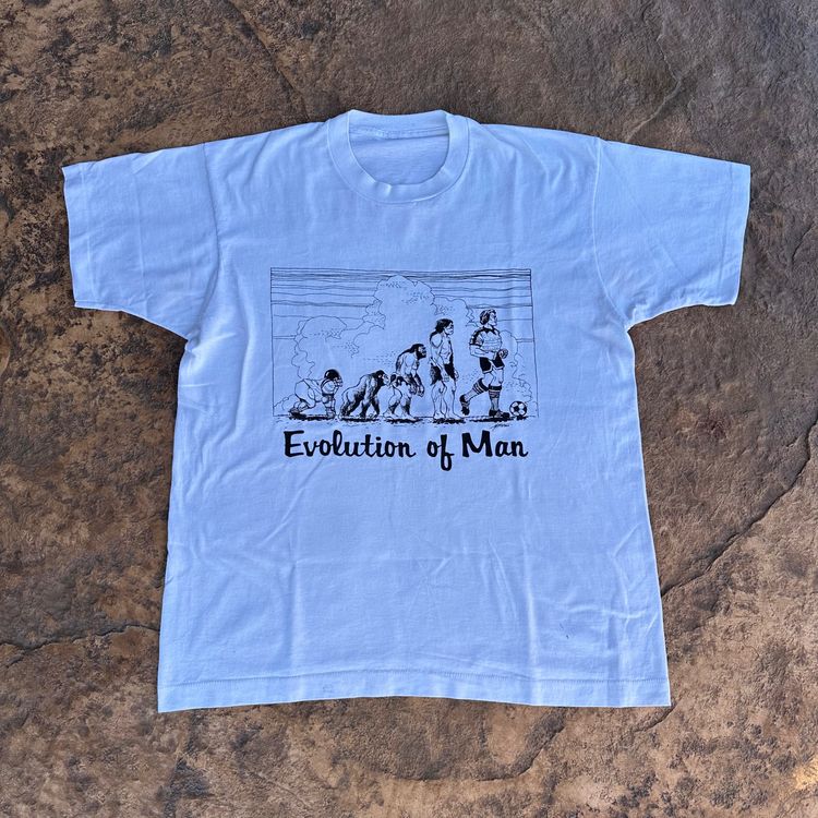 Single Stich White Graphic T-Shirt