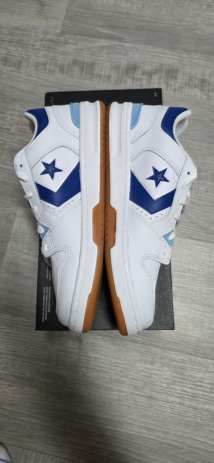 Converse White blue 2