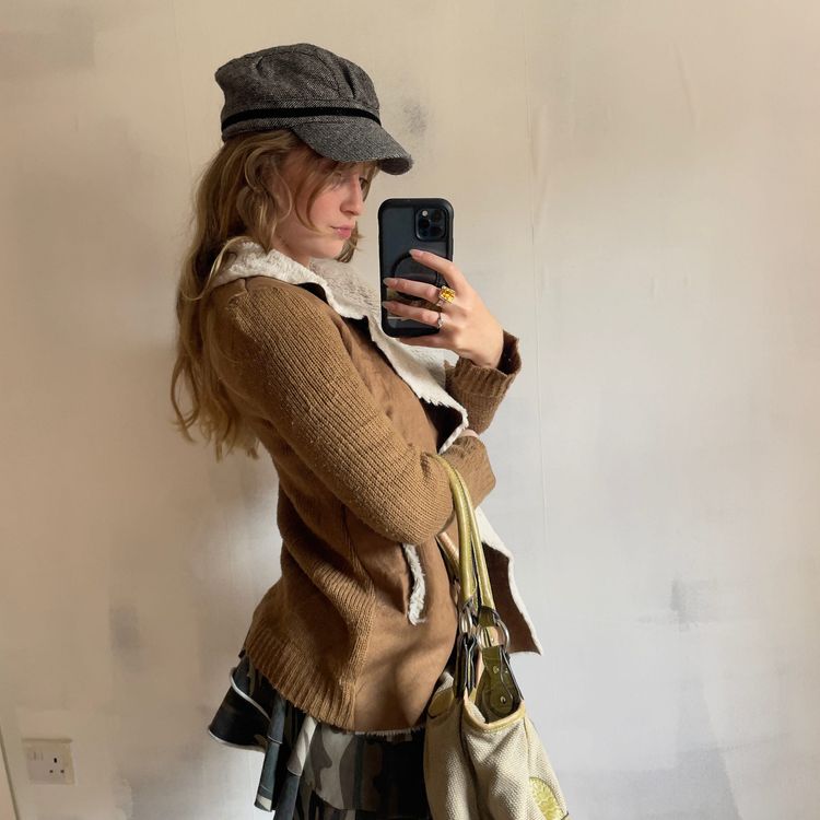 Me Jane Women'S Brown Knit Jacket With Faux Fur Collar imagen 2