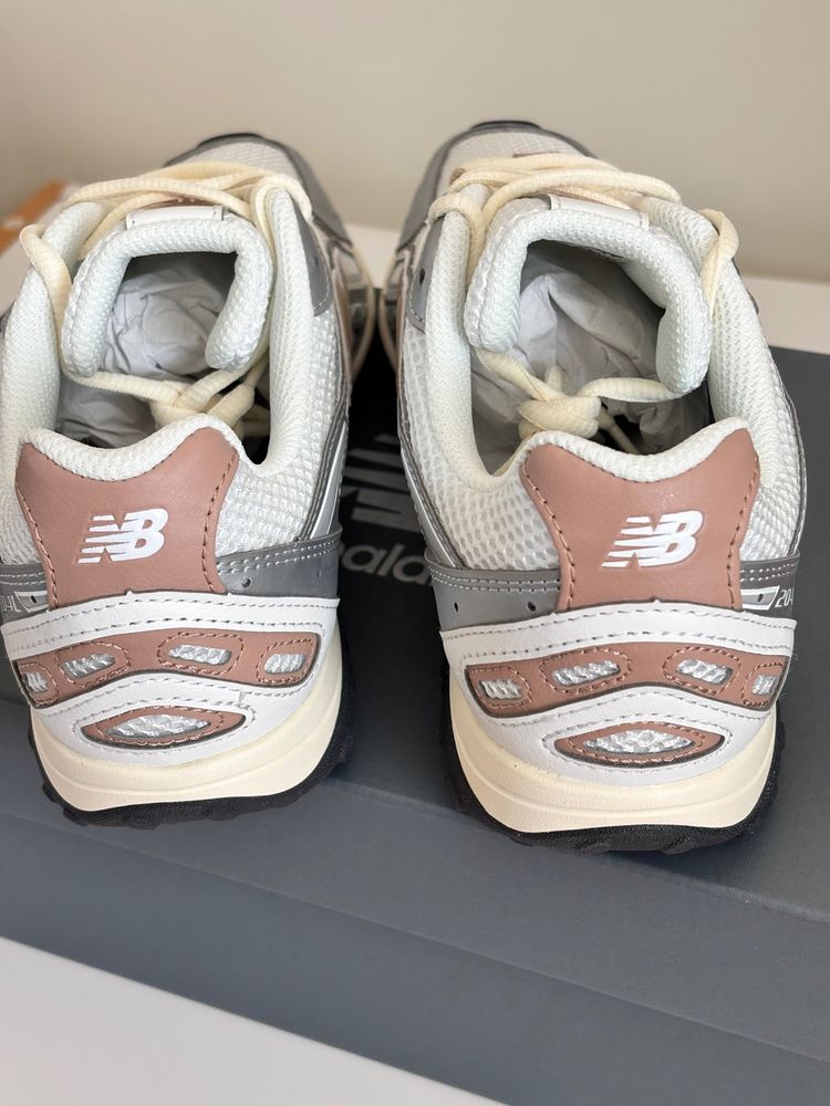 New Balance U204Lswa Sneakers 5