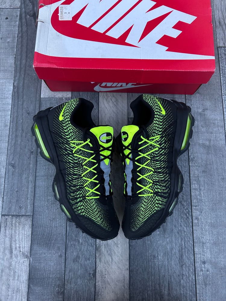 Nike Air Max 95 Ultra JCRD Trainers - ‘Black Neon Volt’ - Size UK 9.5 (2015) 3