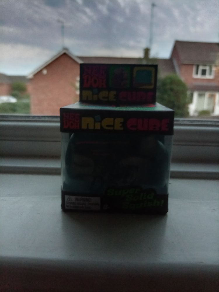 NeeDoh Nice Cube product image