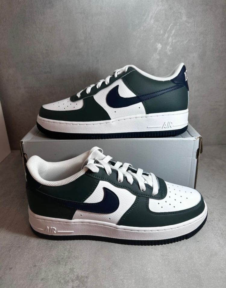 Nike Air Force 1 ‘07 LV8 - Size 5 / 6 