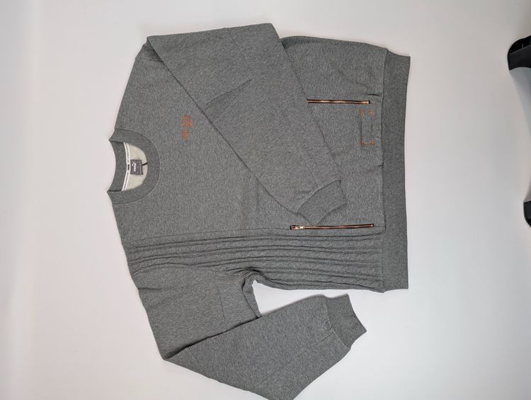 Grey Sweatshirt