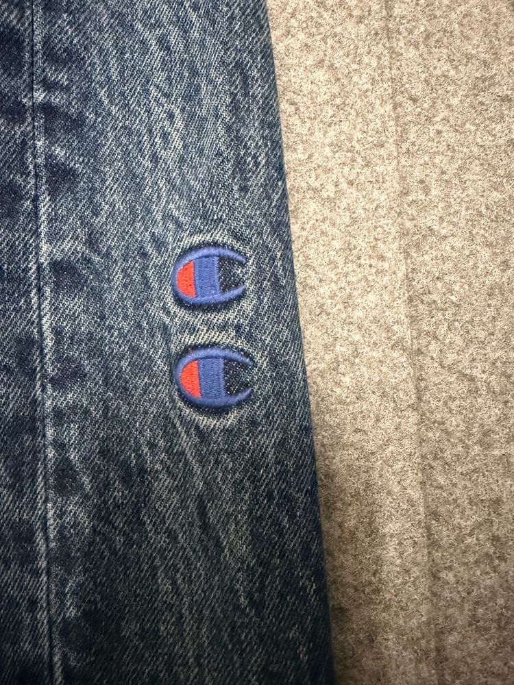 Champion X Zara Baggy Jeans imagen 2