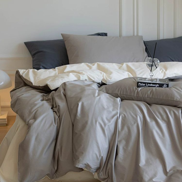 Bedding Set With Pillowcases