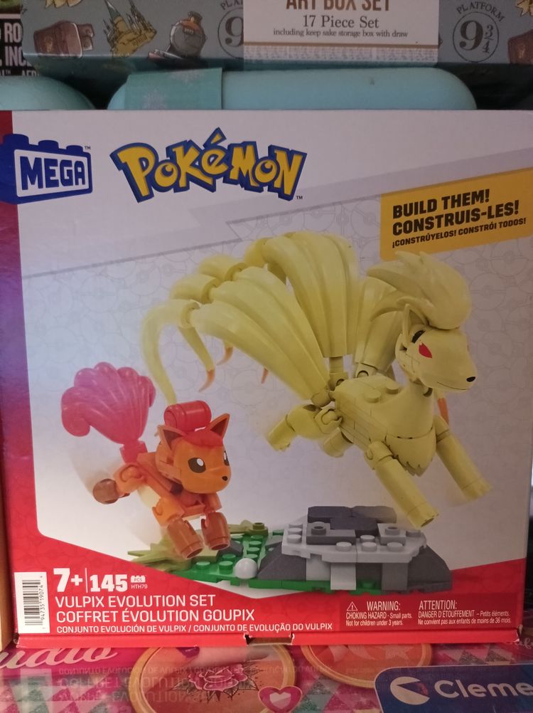 Mega Pokemon Vulpix Evolution Set