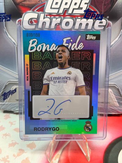 Topps Chrome Bona Fide Rodrygo Autograph Card