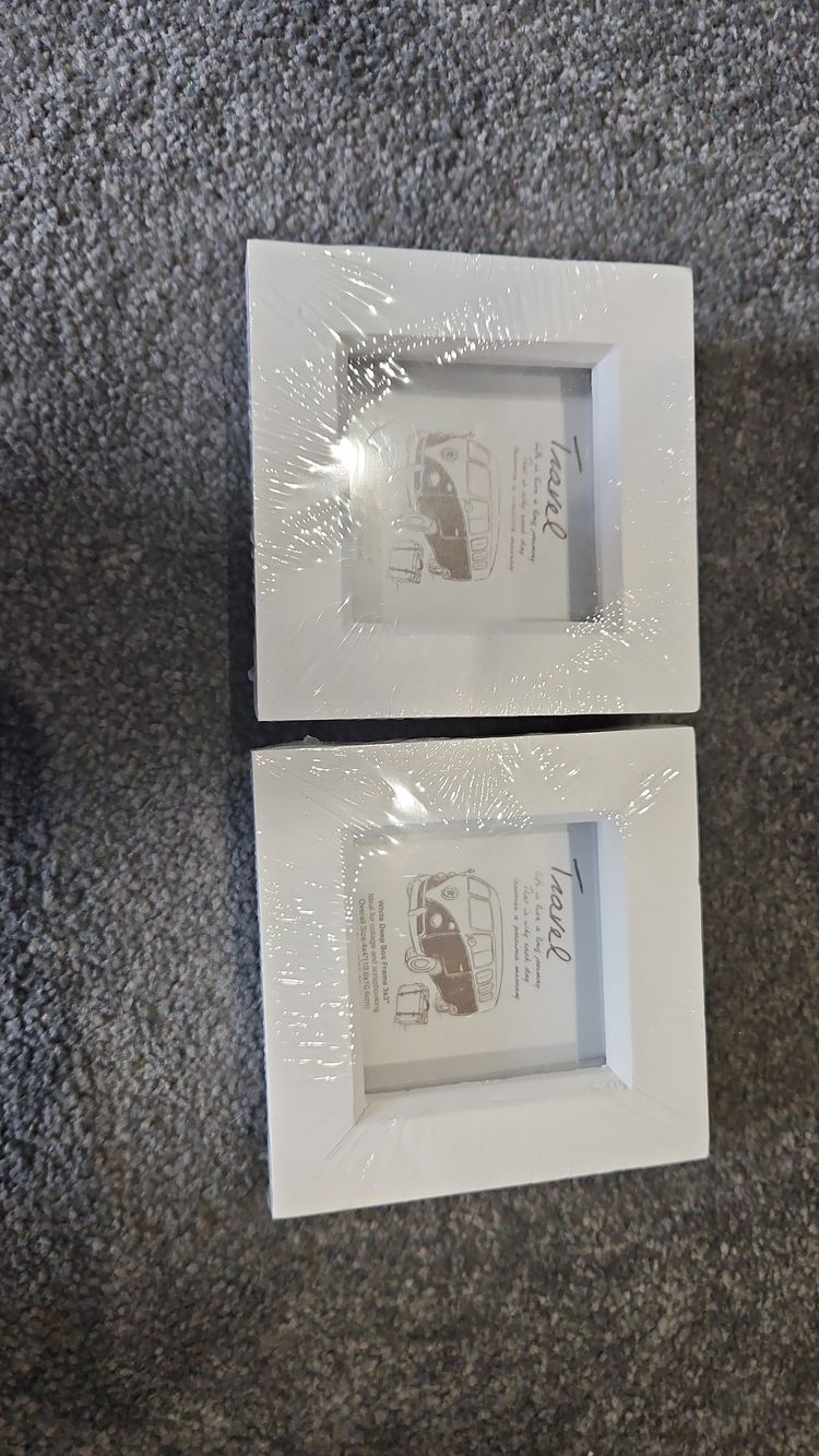 2 x Photo Frames 