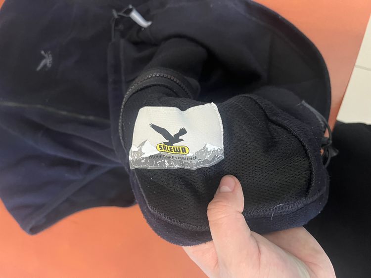 Salewa Black Fleece Vest 2
