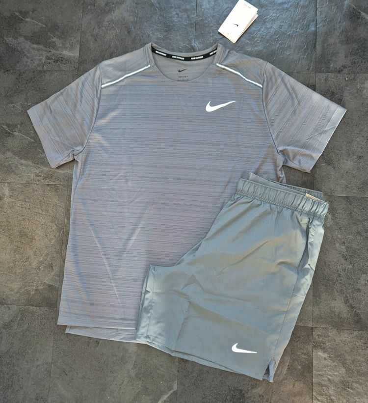 Nike miler smoke grey Shorts Set