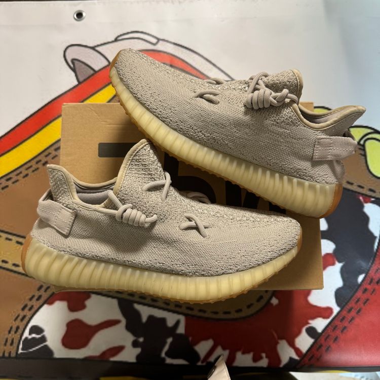 Adidas Yeezy Boost 350 V2 Sesame