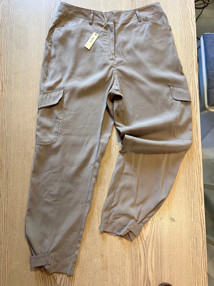 Max Studio – Cargo Utility Trousers – Taupe – M – New With Tags $128 image 1