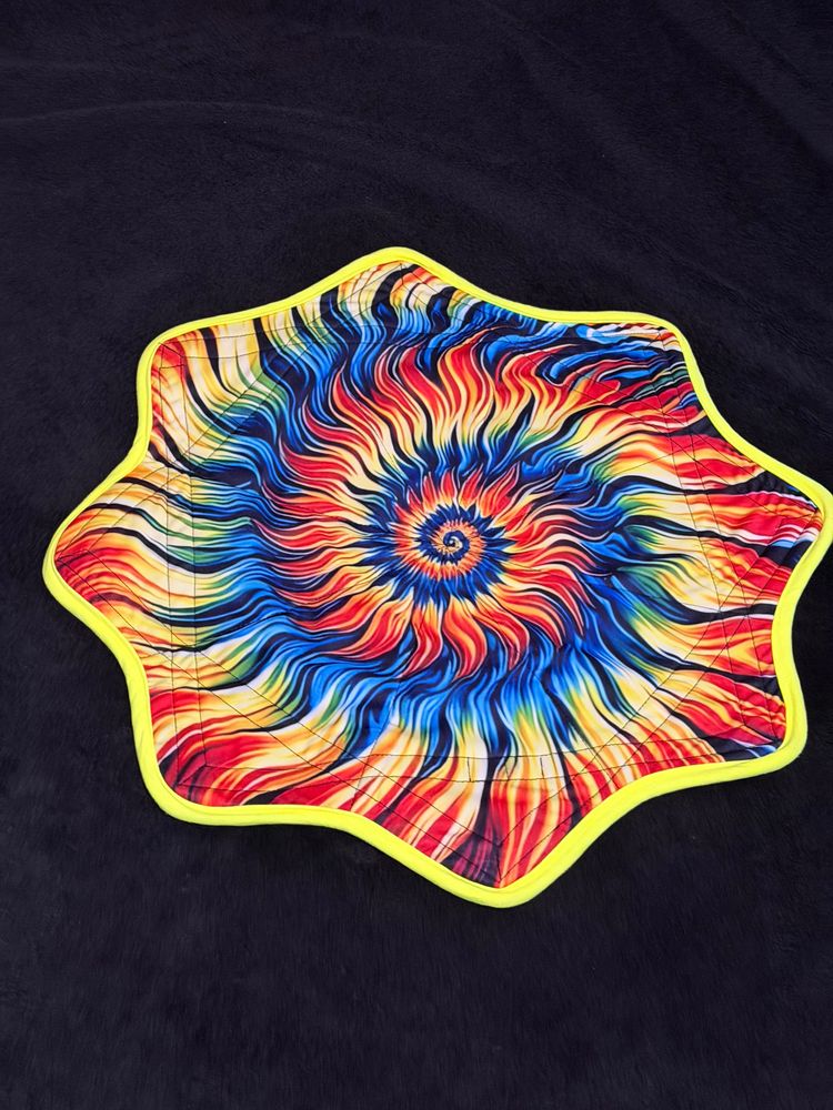 Tie-Dye Patterned spinning cloth  4