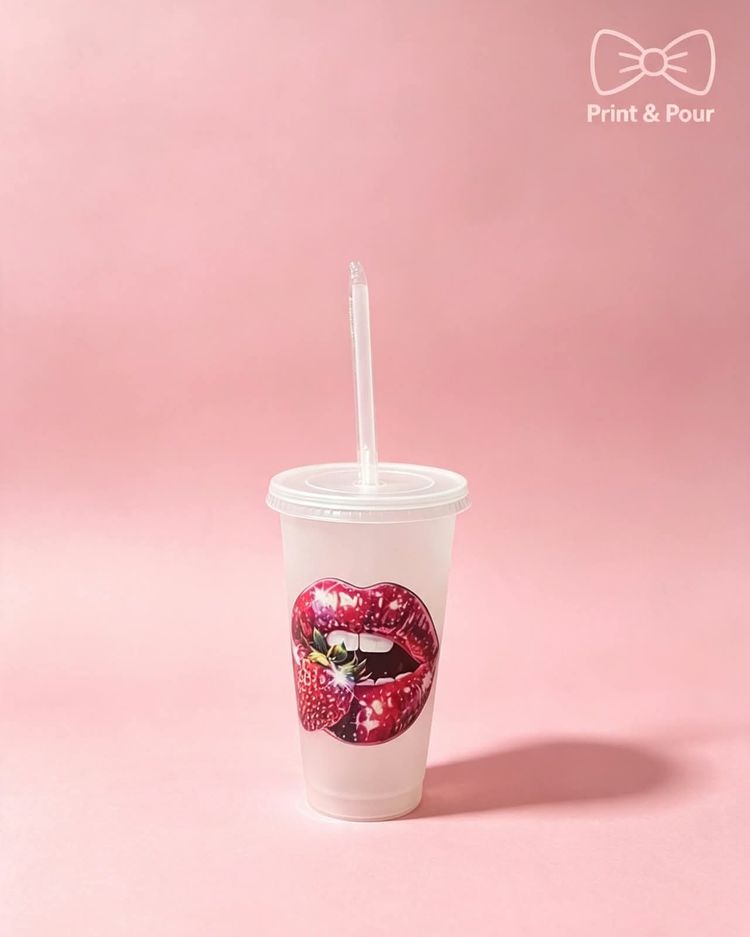 Plastic Tumbler With Straw