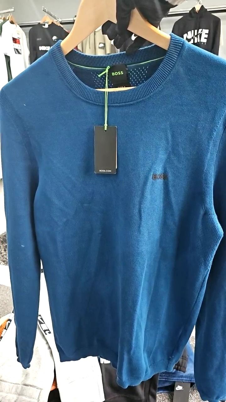 BLUE BOSS SWEATSHIRT - XXL image 1