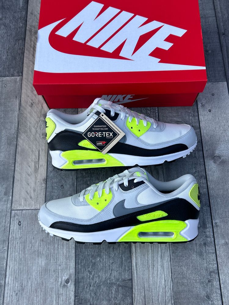Nike Air Max 90 GTX Waterproof Trainers - ‘Apple Volt’ - Size UK 10  5