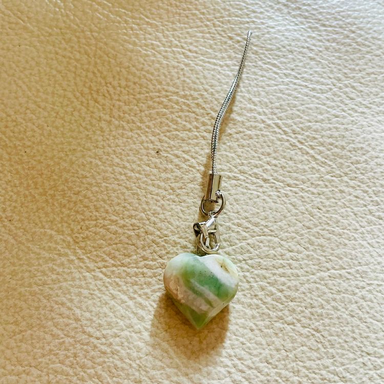 Natural Green Irish Connemara Puff Heart Phone Bag Charm Keyring Dangler BNWOT  image 2