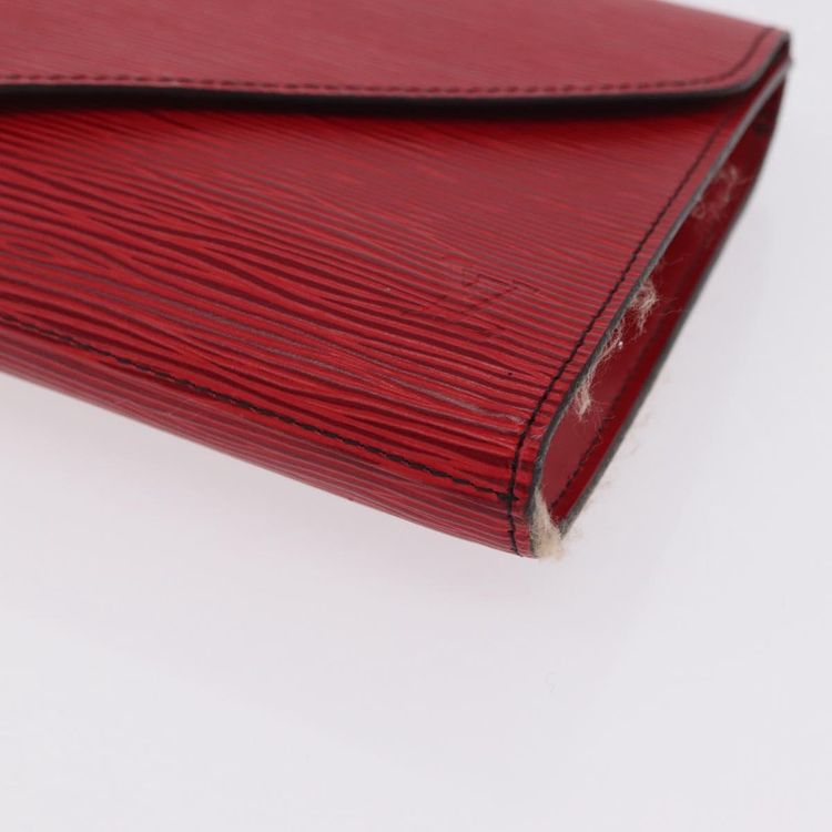 LOUIS VUITTON Epi Art Deco Clutch Bag Red M52637 LV Auth 207106 - Jerrillo image 9
