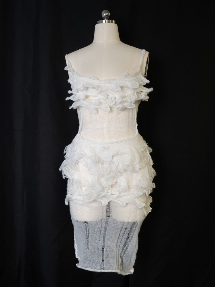 'WHITE DUST' MUSHROOM LAYERS DRESS | YAMIMIAOGOU