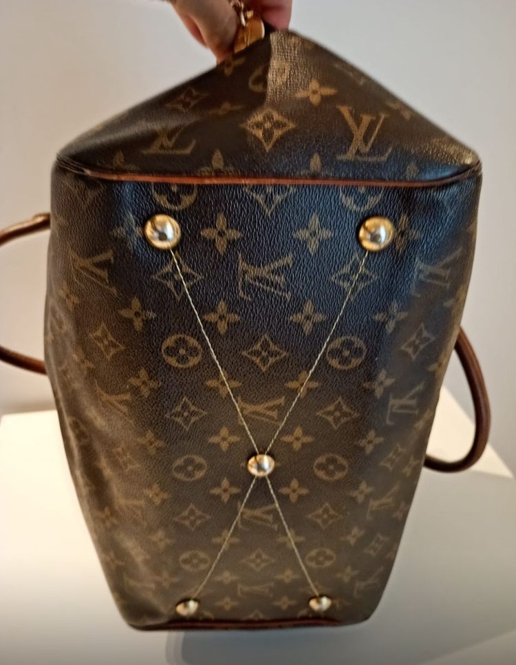 Louis Vuitton Handbag 2