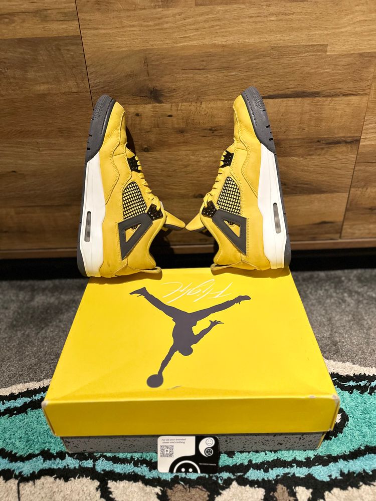 Nike Air Jordan 4 “Lightning” U.K. 11 obraz 6