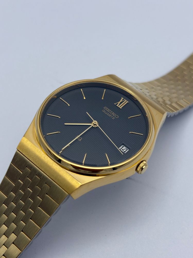 Immagine di Seiko Quartz Gold-Tone Wristwatch 4