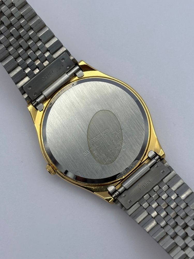 Immagine di Seiko Quartz Gold-Tone Wristwatch 5