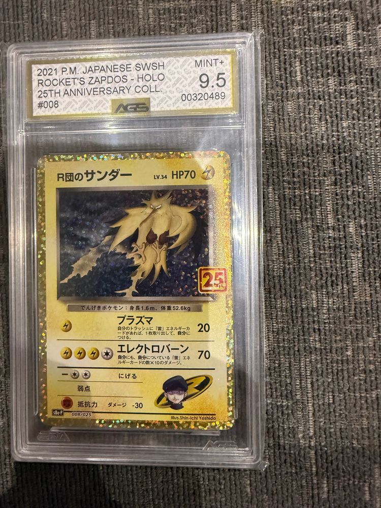 Japanese Pokémon Card Rocket'S Zapdos 25Th Anniversary