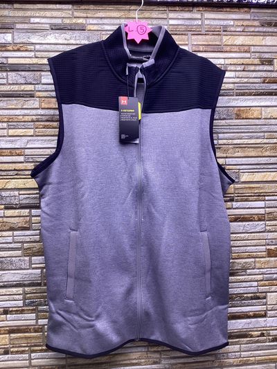 Under Armour Sleeveless Zip-Up Vest