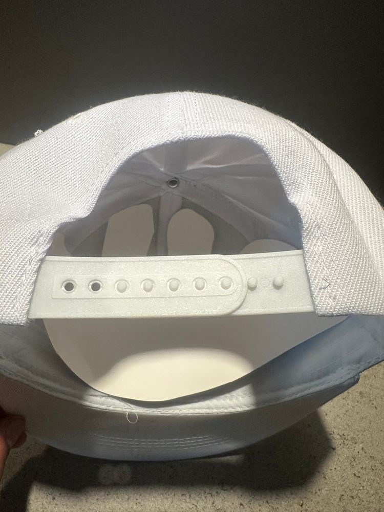 White Baseball Cap With Black Ny Logo 5